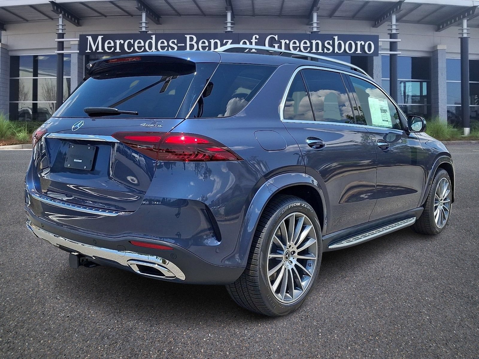 New 2026 Mercedes-Benz GLE 350 4MATIC image 4
