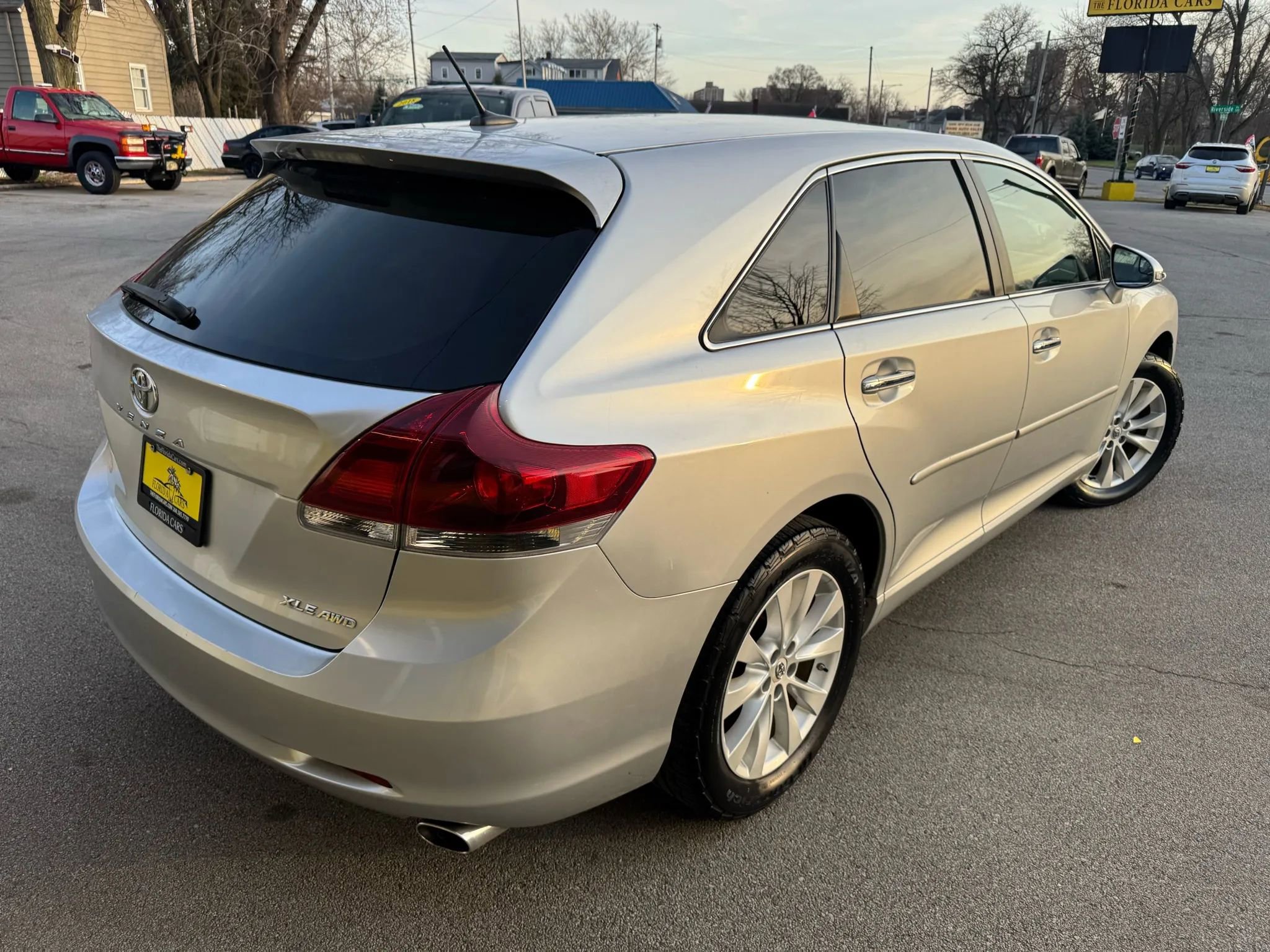 Used 2013 Toyota Venza XLE image 8