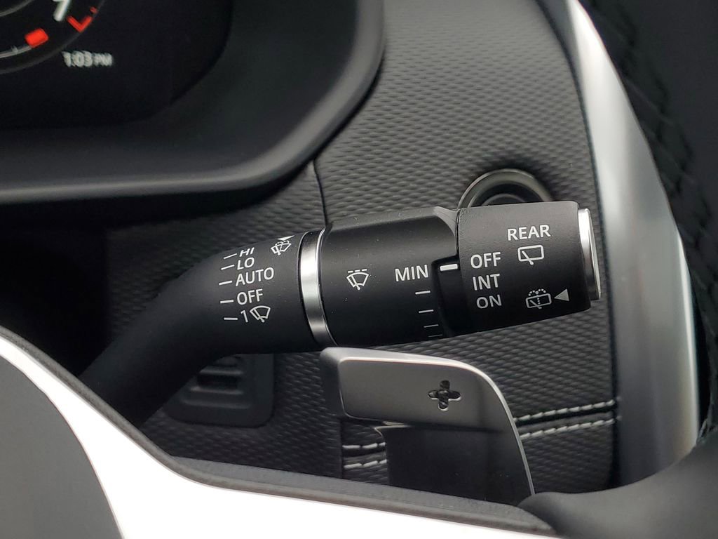 New 2026 Land Rover Discovery Dynamic SE image 15