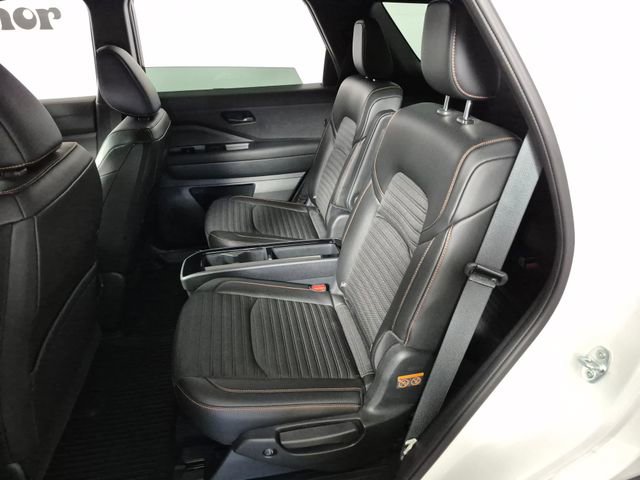 Used 2024 Nissan Pathfinder Rock Creek image 23