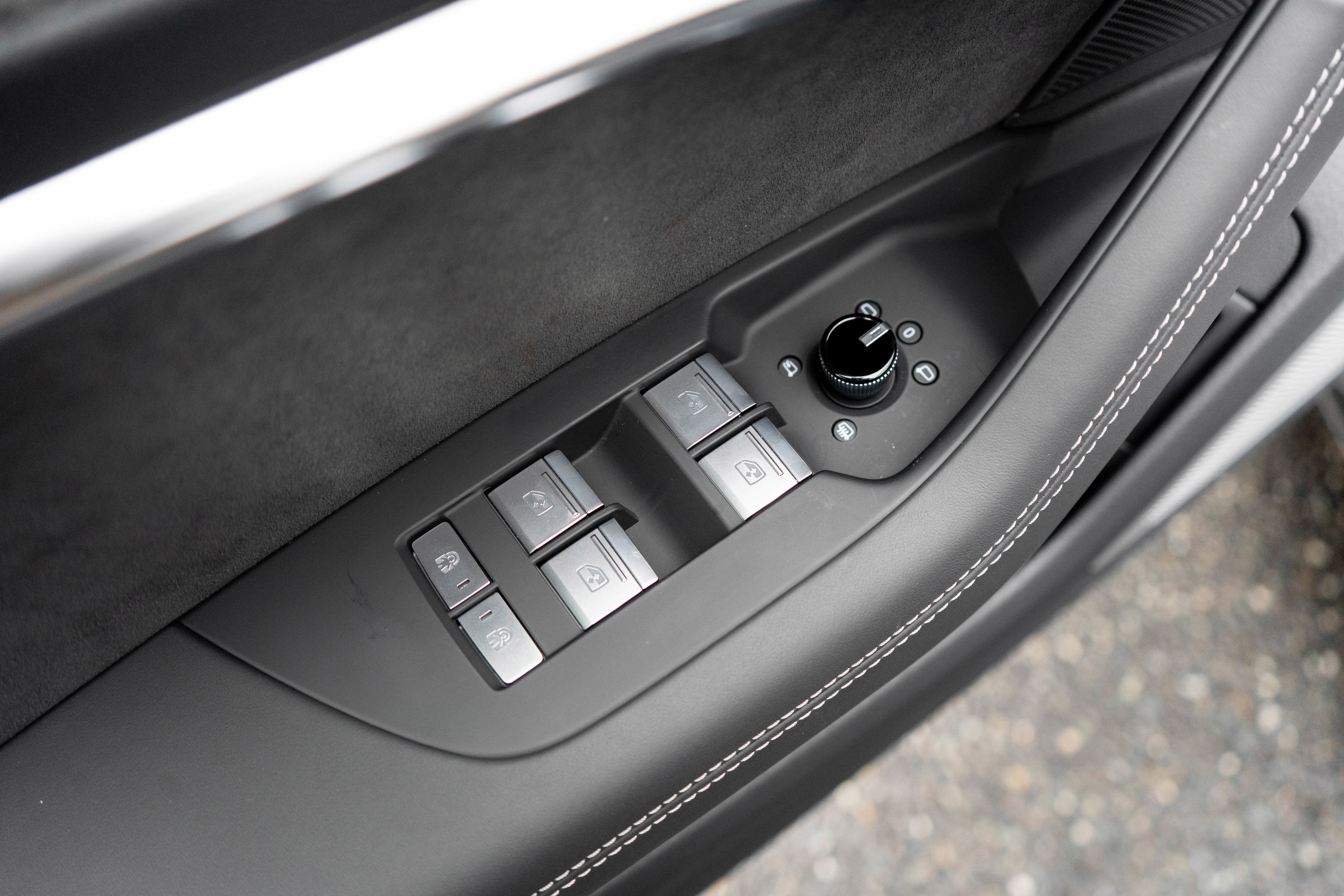 Used 2025 Audi RS 7 Performance image 11