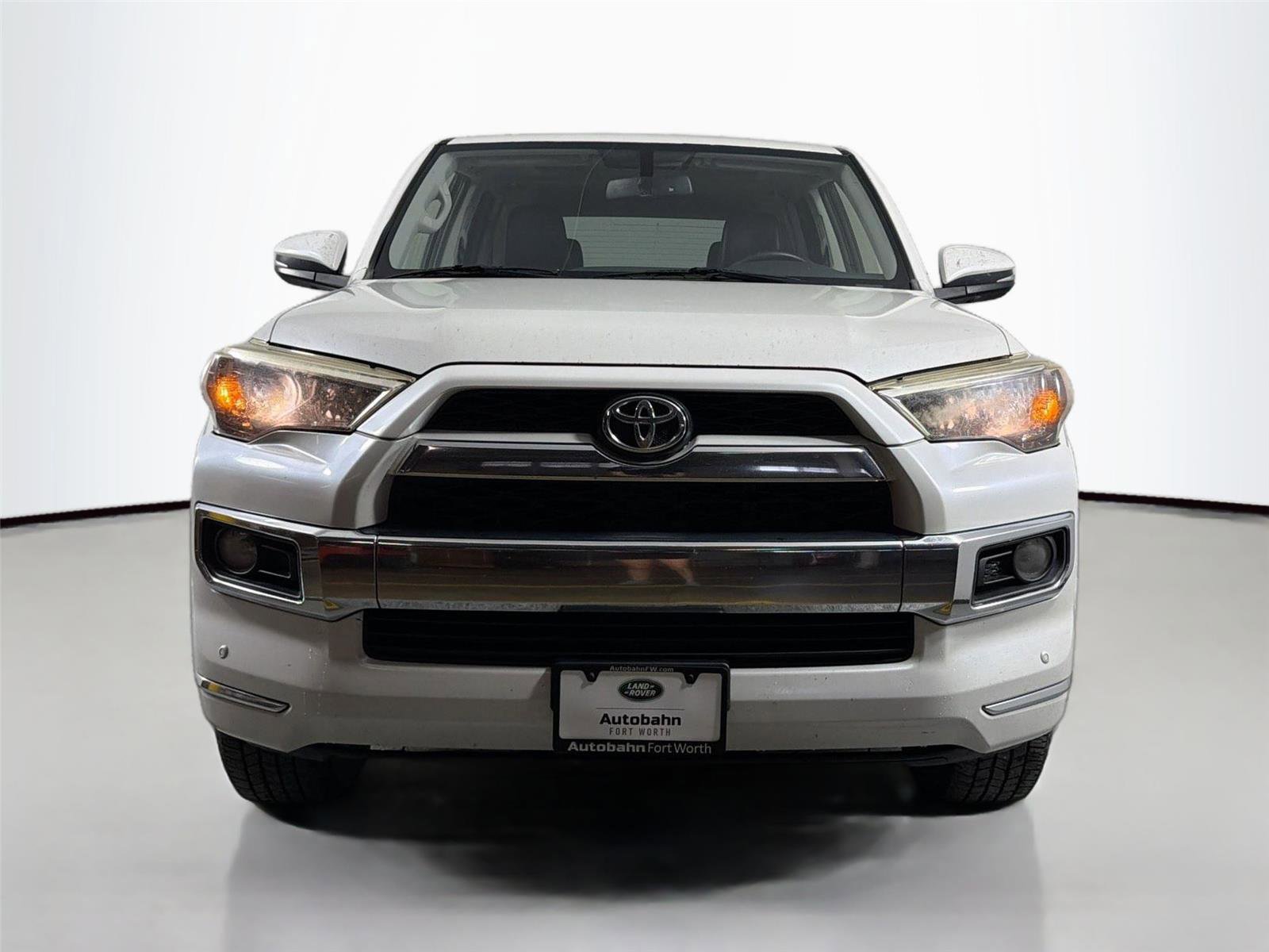 Used 2016 Toyota 4Runner Limited AWD/4WD image 2