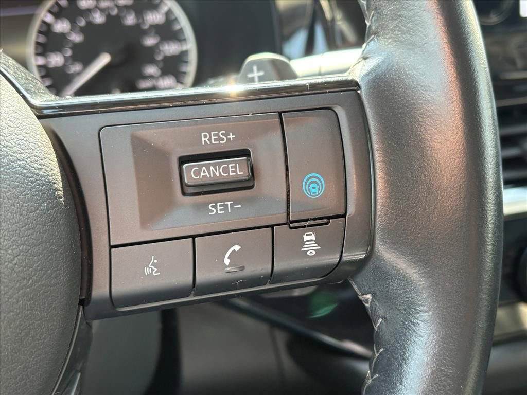 Certified 2022 Nissan Pathfinder SL image 16