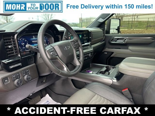 Used 2025 Chevrolet Silverado 2500 ZR2 w/ Technology Package image 14