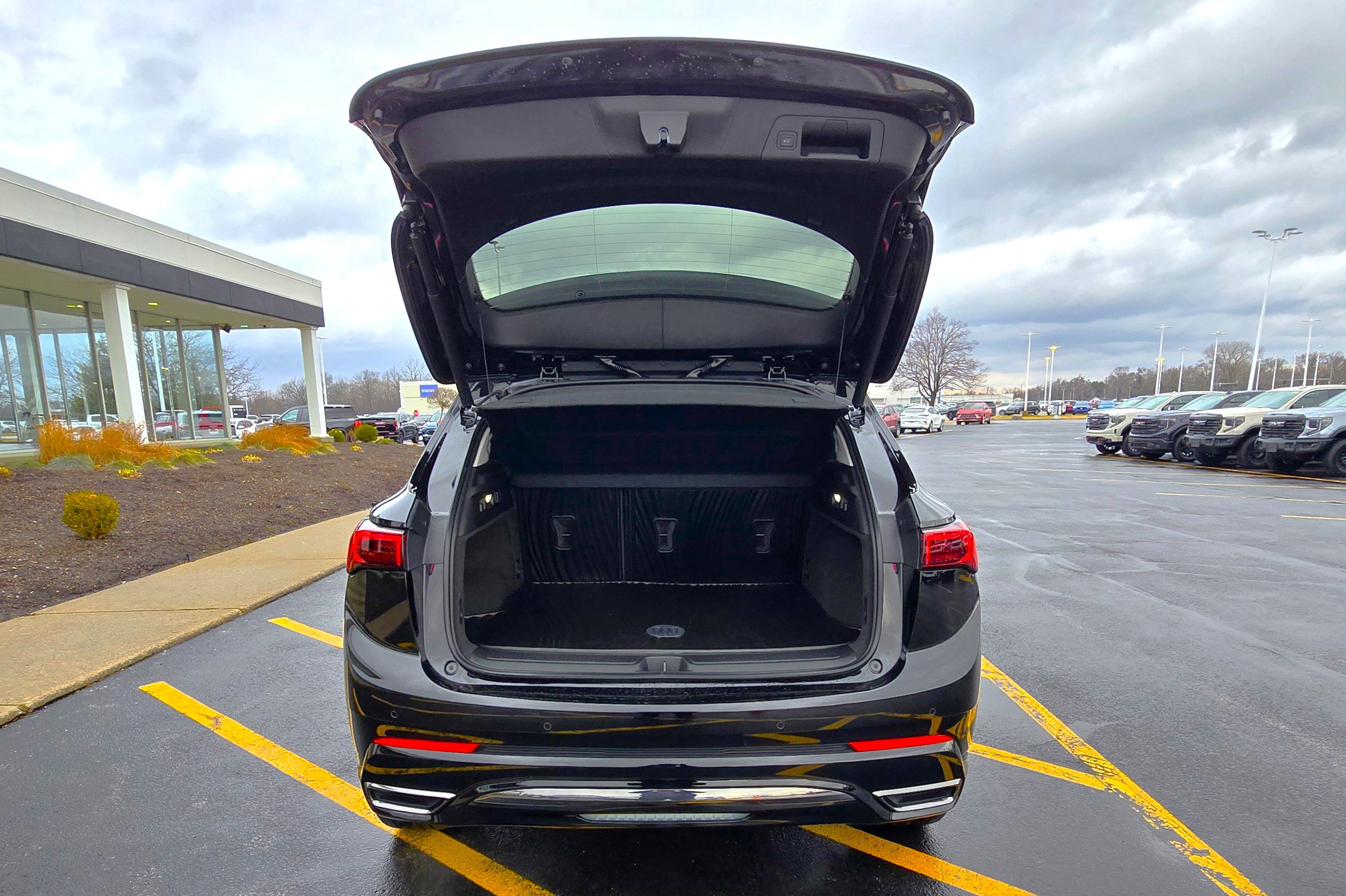 New 2026 Buick Envision Sport Touring image 8