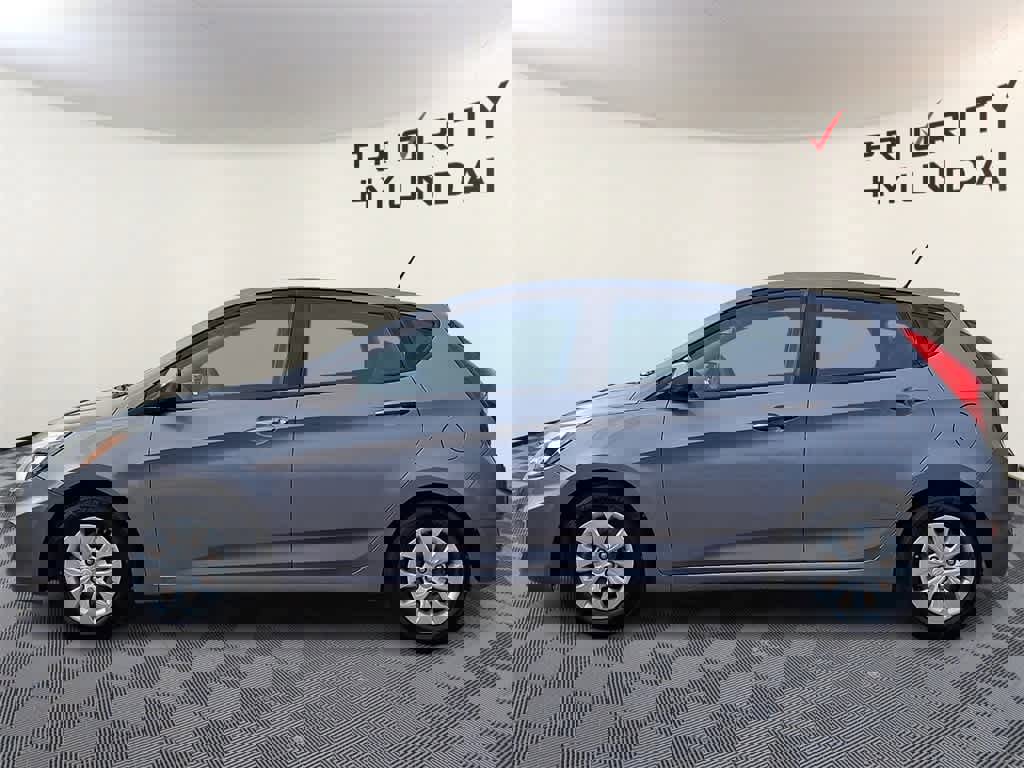 Used 2017 Hyundai Accent SE image 7