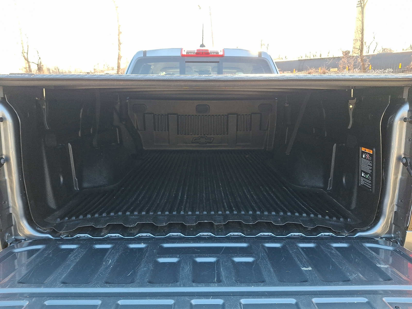 Used 2022 Chevrolet Colorado Z71 w/ Safety Package image 28