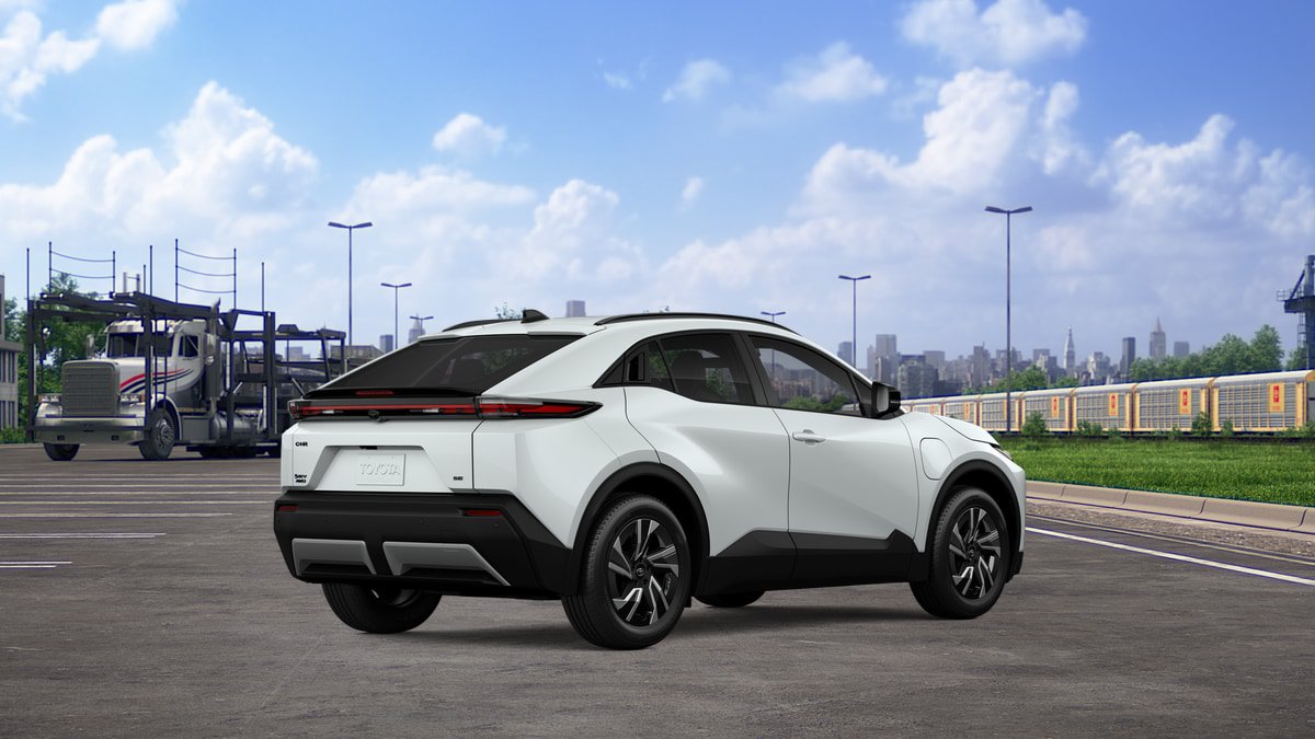 New 2026 Toyota C-HR AWD/4WD image 10