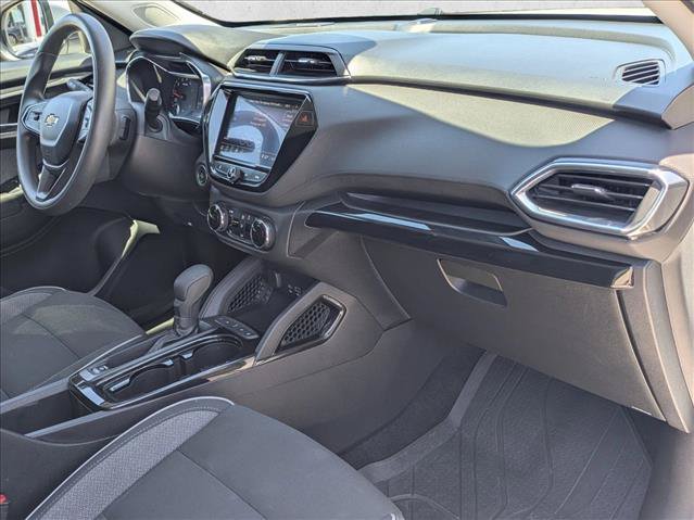 Used 2021 Chevrolet TrailBlazer LT w/ Convenience Package FWD image 20
