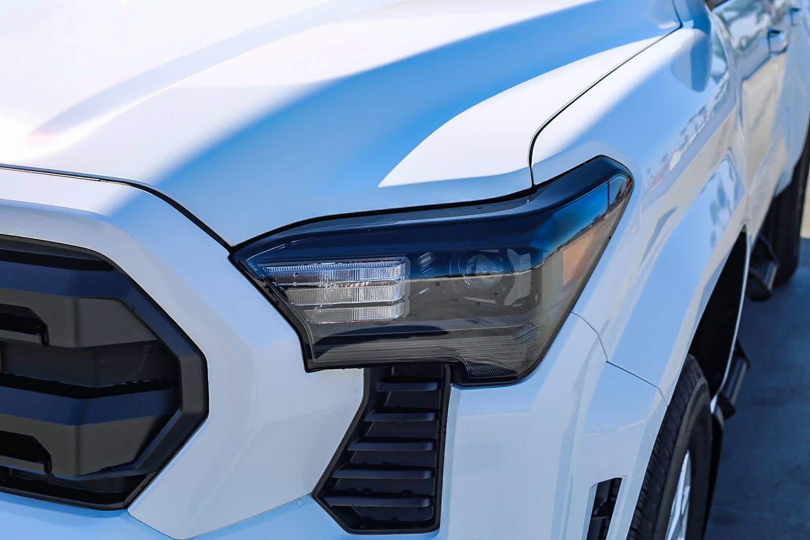 New 2026 Toyota Tacoma SR5 AWD/4WD image 8