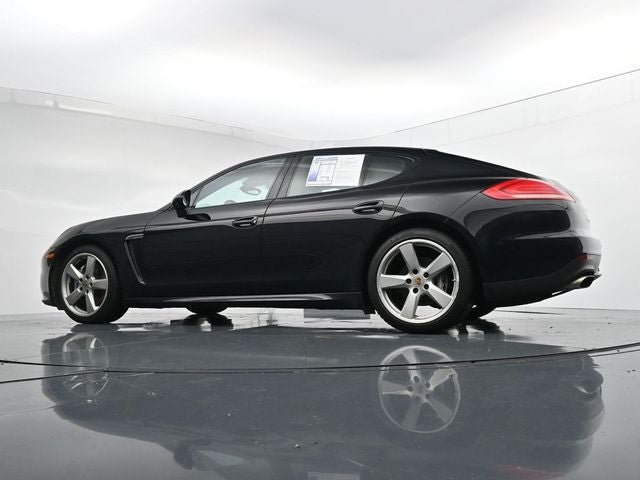 Used 2016 Porsche Panamera 4 Edition AWD/4WD image 32