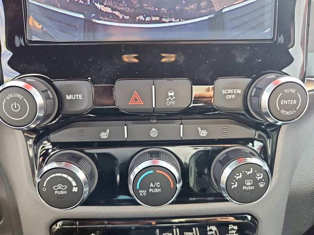 New 2025 RAM 2500 Big Horn image 4