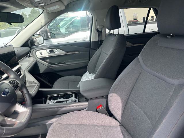 Certified 2026 Ford Explorer Active RWD image 6