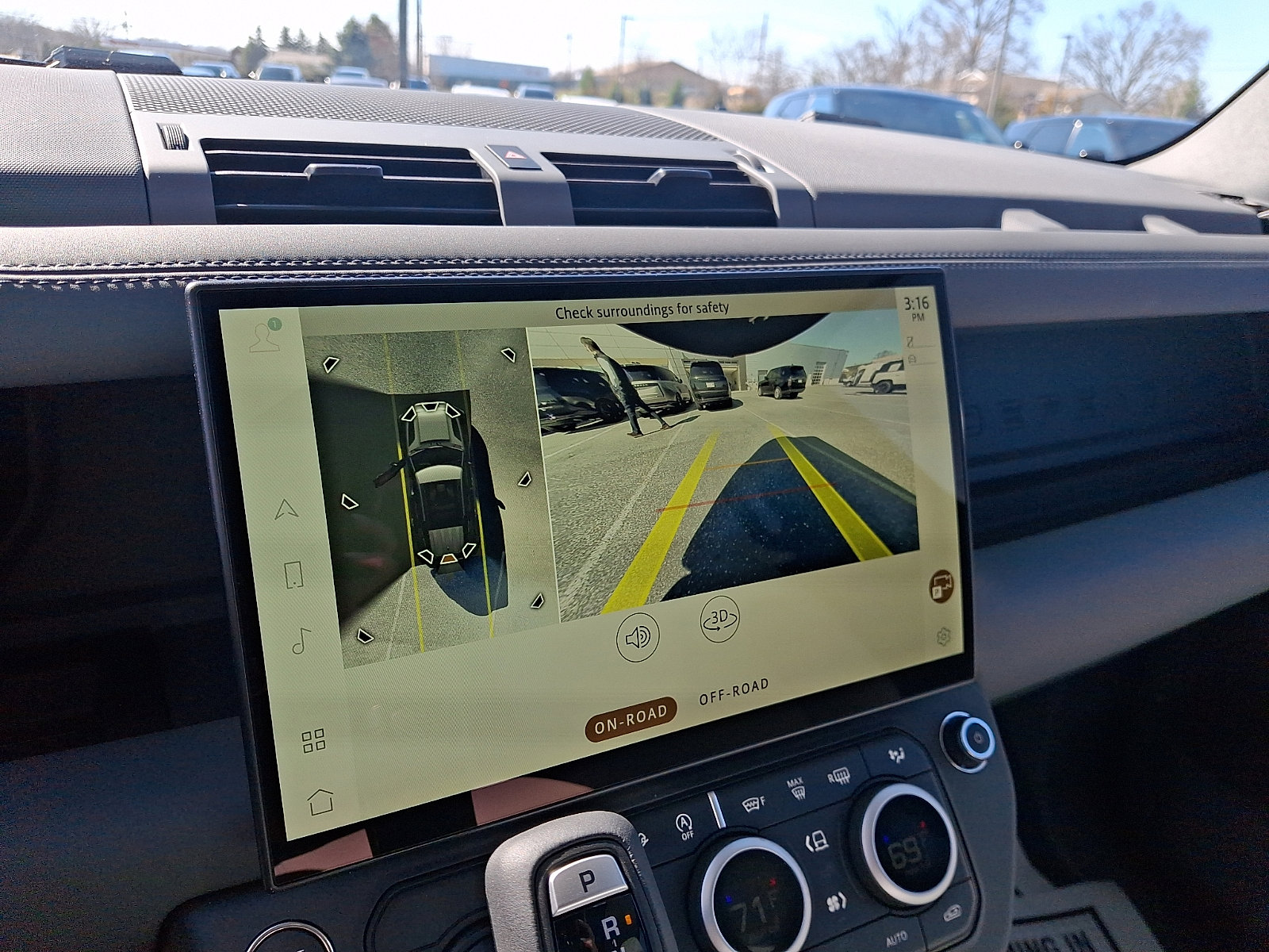 New 2026 Land Rover Defender 110 S image 17