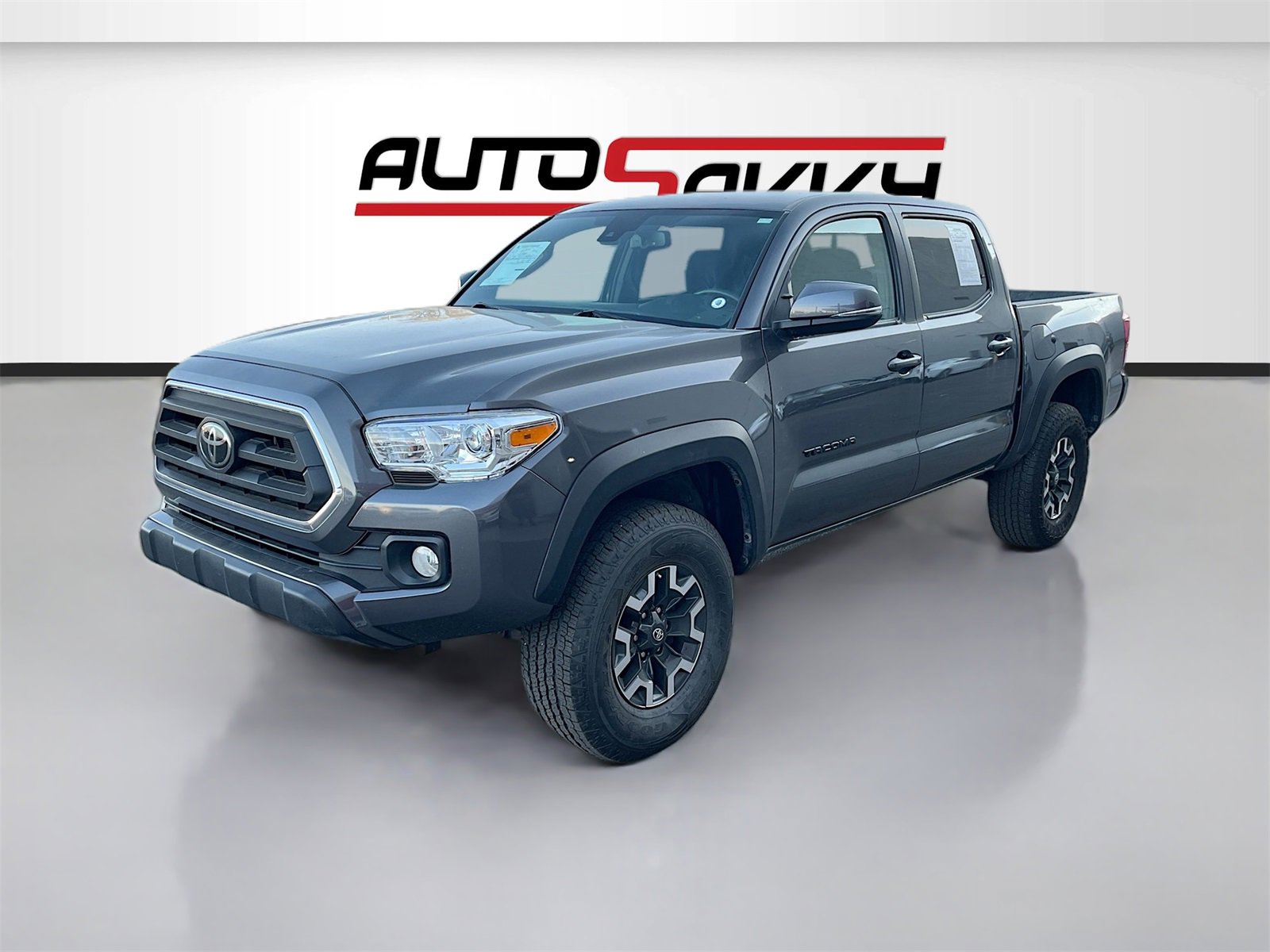 Used 2021 Toyota Tacoma TRD Off-Road image 3