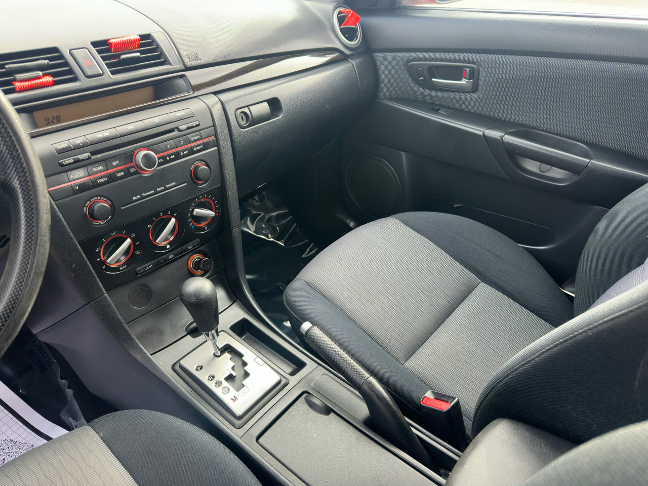 Used 2007 MAZDA MAZDA3 i Touring image 19