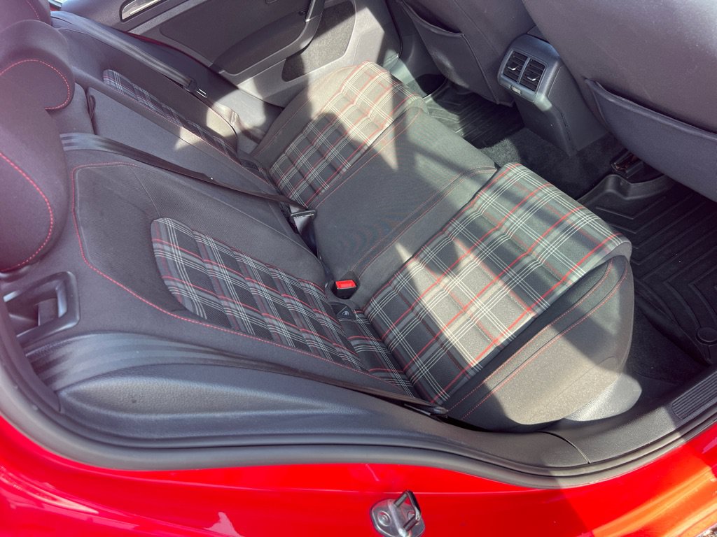 Used 2016 Volkswagen GTI S FWD image 15