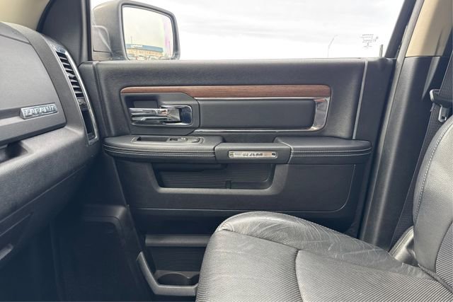 Used 2014 RAM 1500 Laramie w/ Convenience Group AWD/4WD image 20