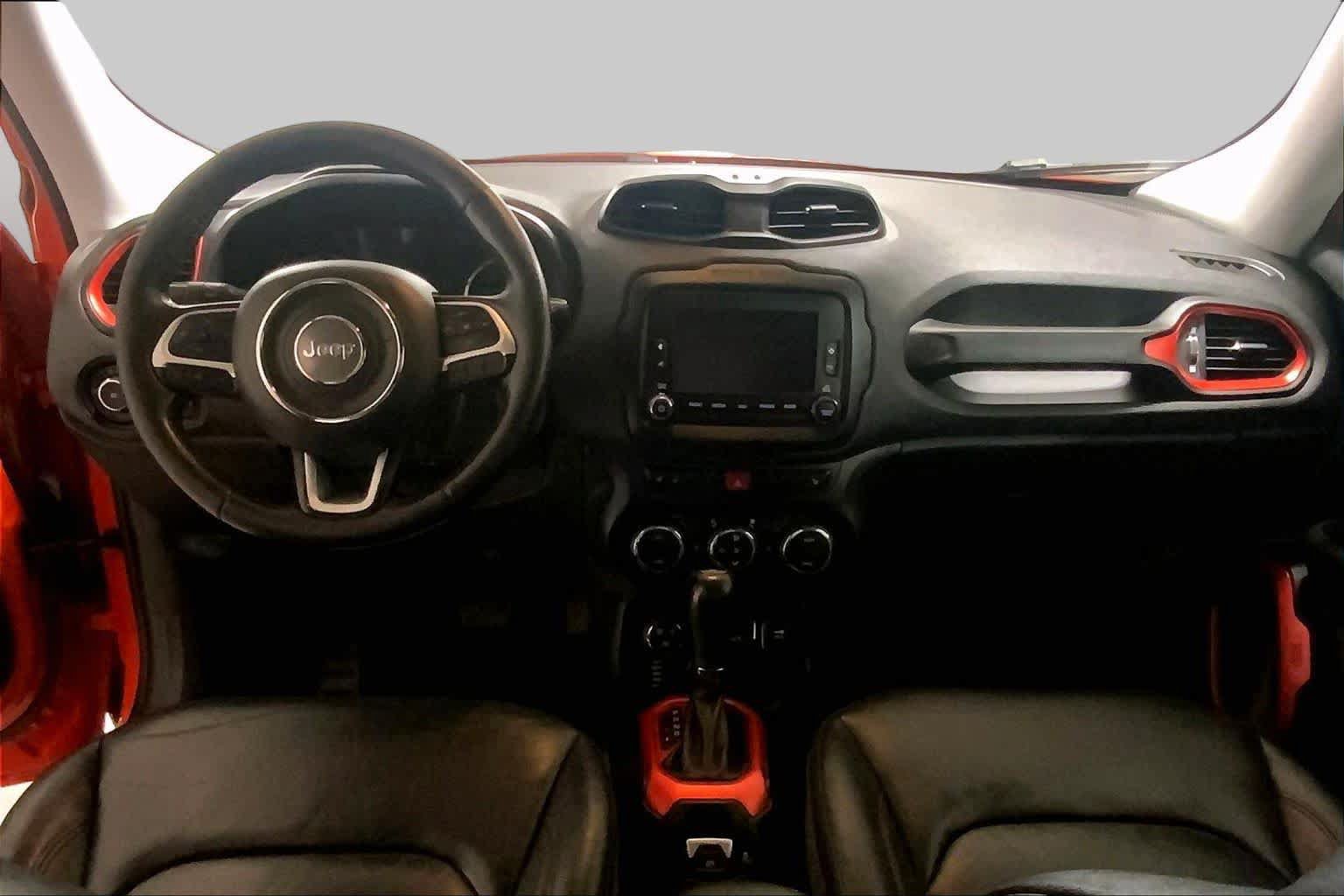 Used 2016 Jeep Renegade Trailhawk w/ Premium Trailhawk Package AWD/4WD image 14