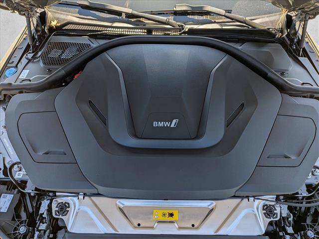 Used 2026 BMW i4 eDrive40 w/ Premium Package RWD image 18