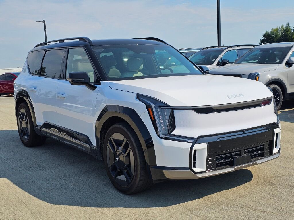 New 2026 Kia EV9 GT-Line image 3