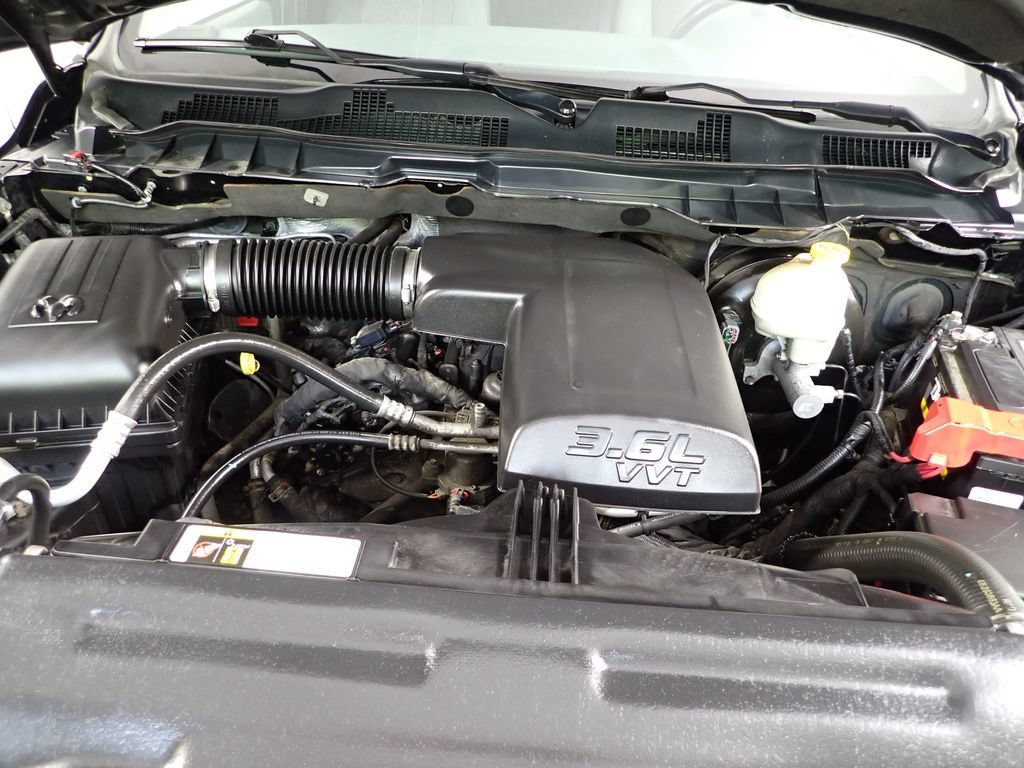 Used 2015 RAM 1500 Big Horn AWD/4WD image 40