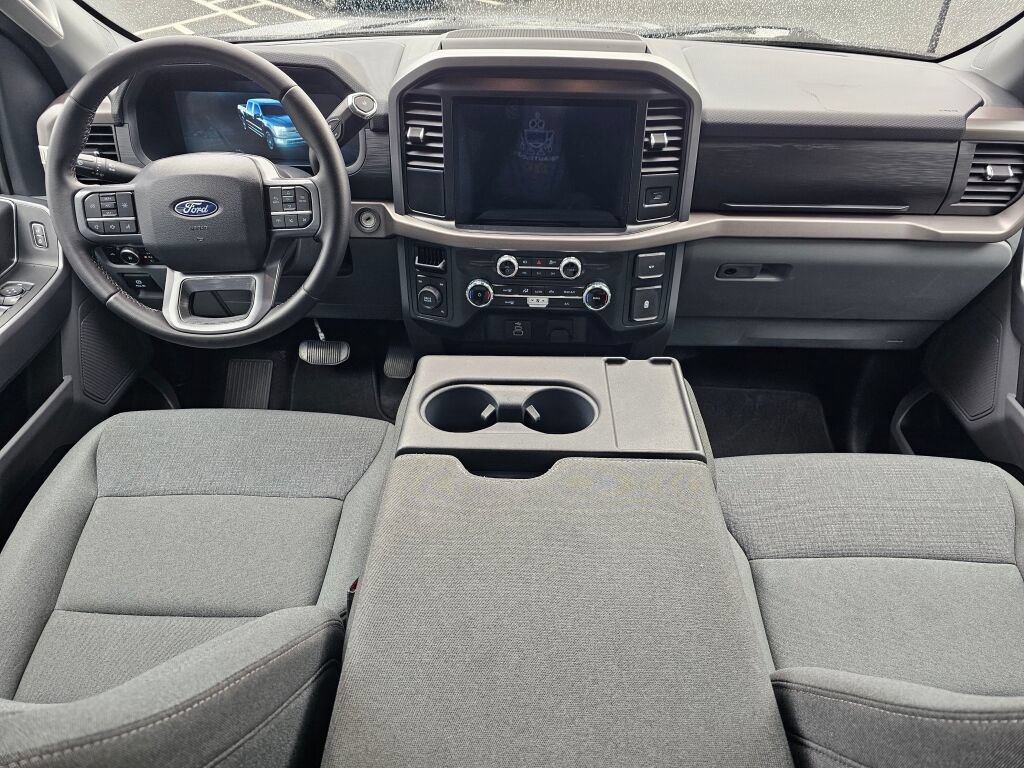 Used 2025 Ford F150 XLT w/ Equipment Group 301A Standard AWD/4WD image 17