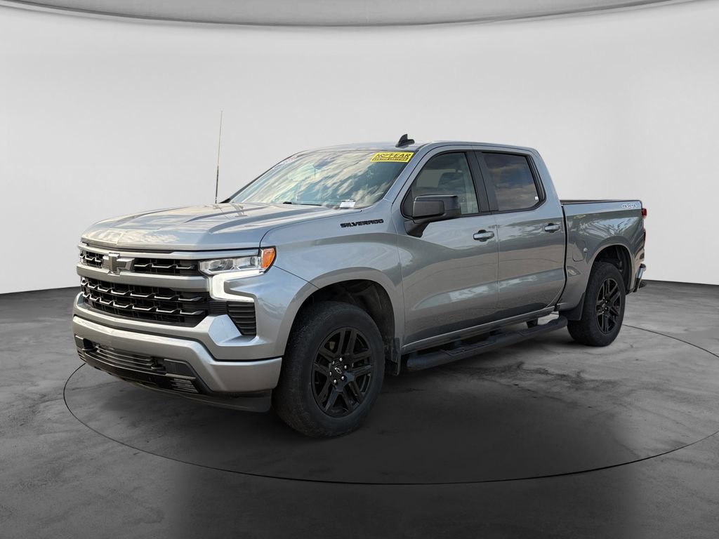Used 2023 Chevrolet Silverado 1500 RST w/ Convenience Package II AWD/4WD image 4