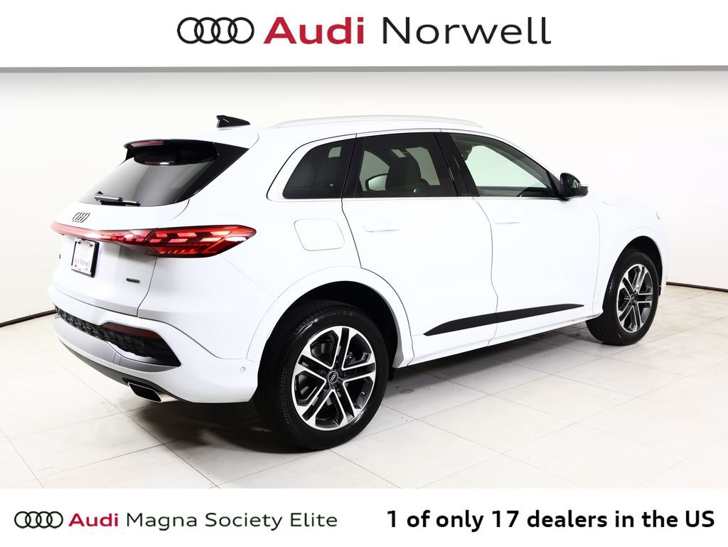 Used 2025 Audi Q5 Premium w/ Convenience Package AWD/4WD image 18