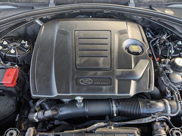 Used 2025 Land Rover Range Rover Velar Dynamic SE image 25