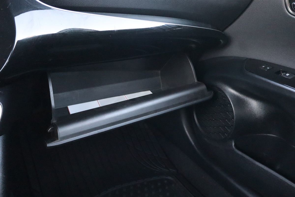 Used 2017 Toyota Prius Two image 37