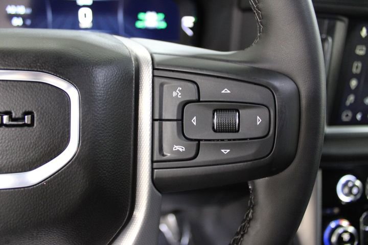 Used 2024 GMC Yukon XL Denali image 37