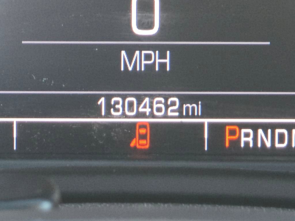 Used 2015 Chevrolet Suburban LTZ image 16