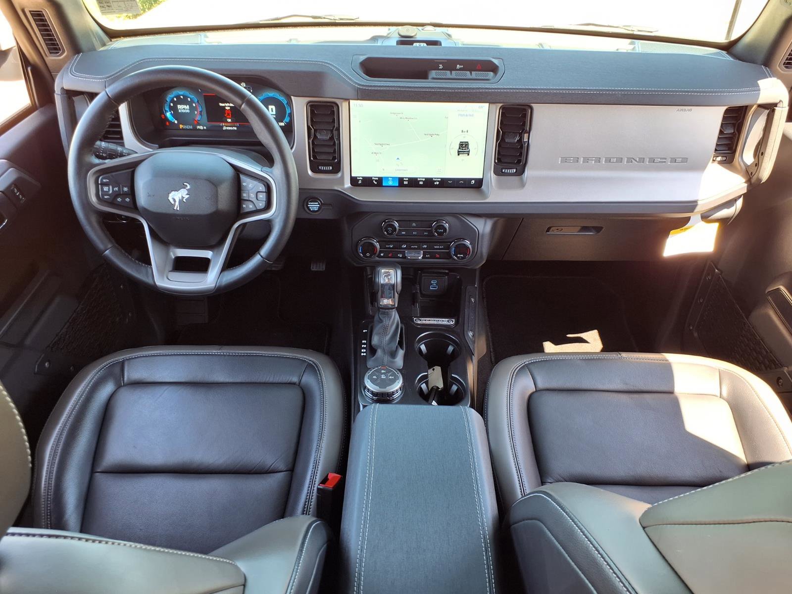 Certified 2025 Ford Bronco Outer Banks AWD/4WD image 12