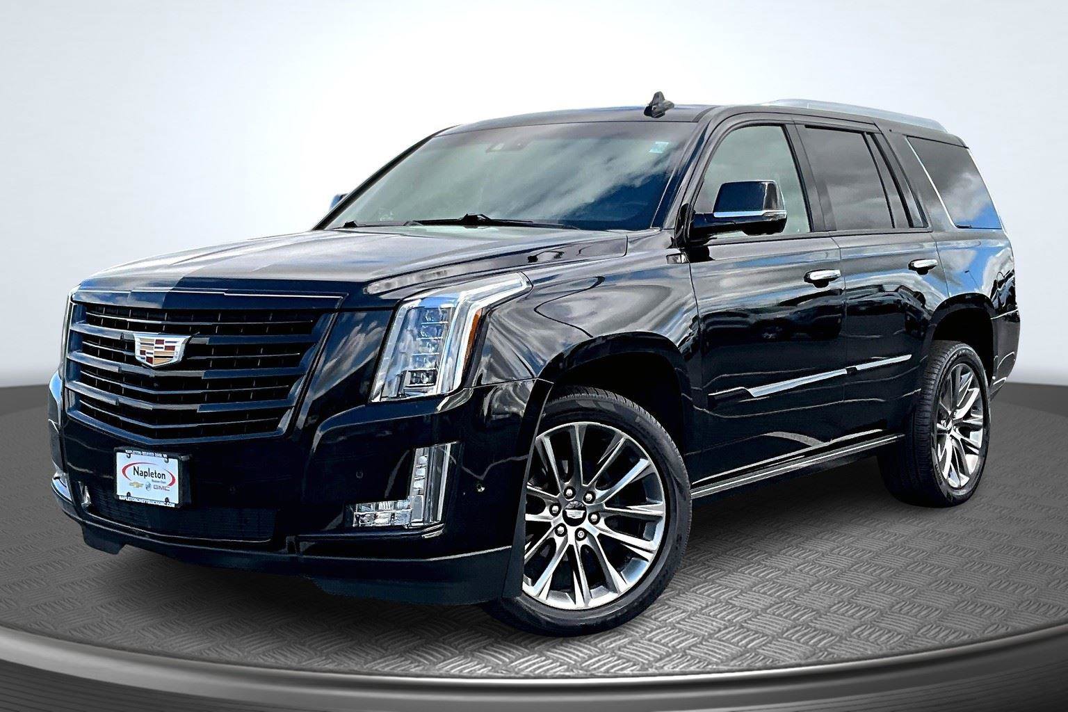 Used 2020 Cadillac Escalade Platinum w/ Escalade Sport Edition