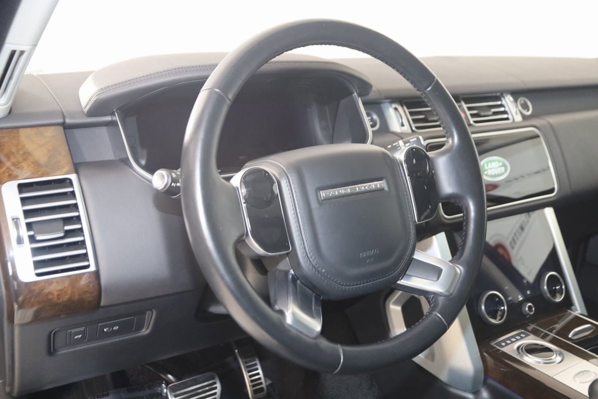 Used 2022 Land Rover Range Rover Westminster Edition image 6