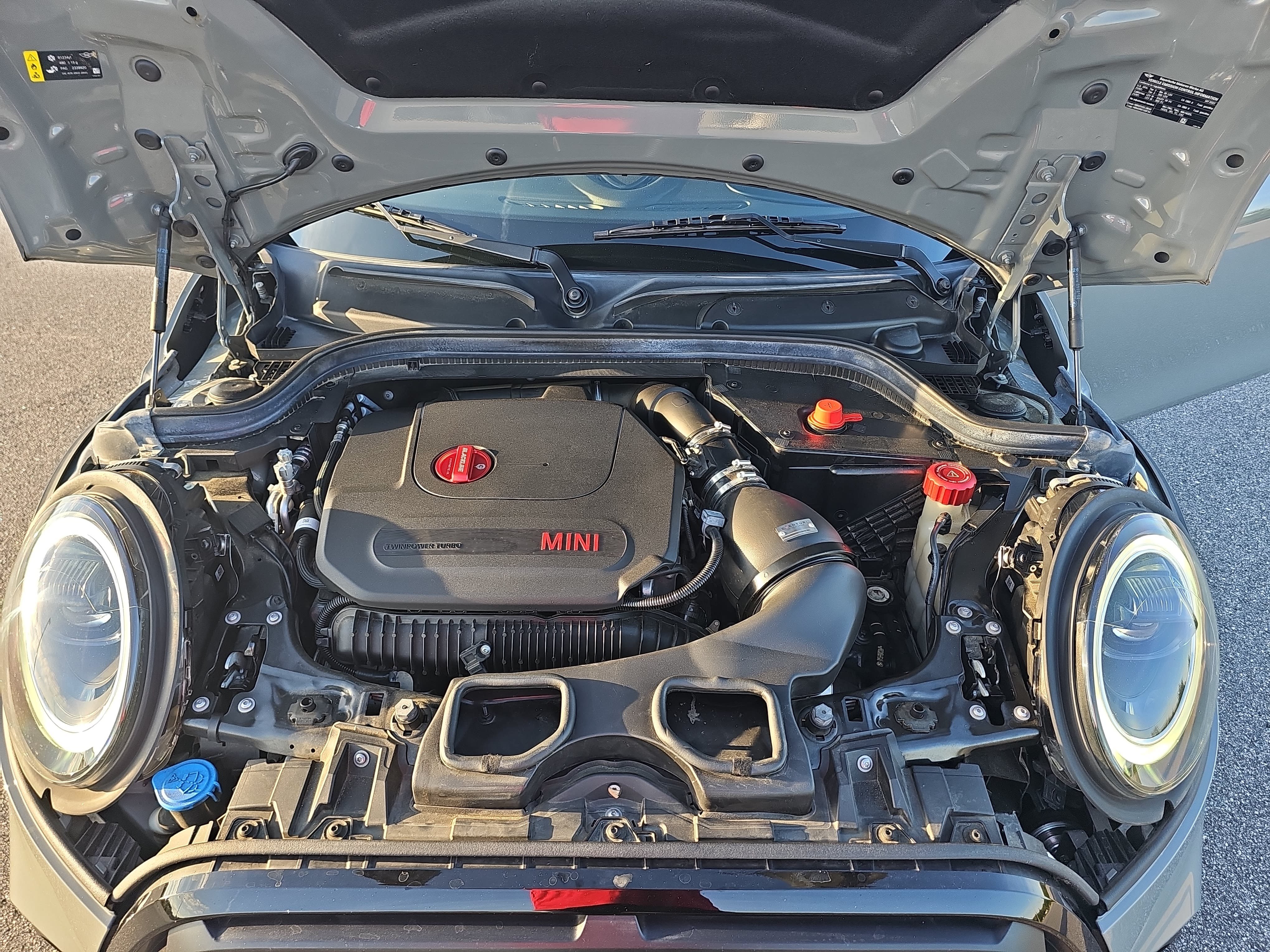 Used 2022 MINI Cooper John Cooper Works w/ Driver Assistance Package FWD image 30