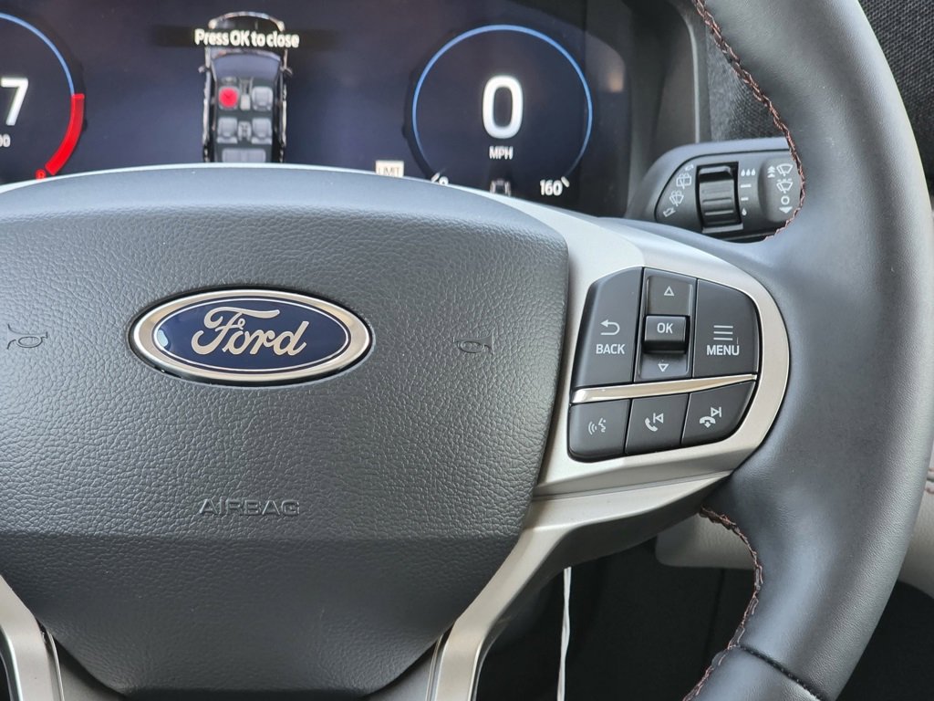 New 2025 Ford Explorer Active w/ Active Comfort Package image 24