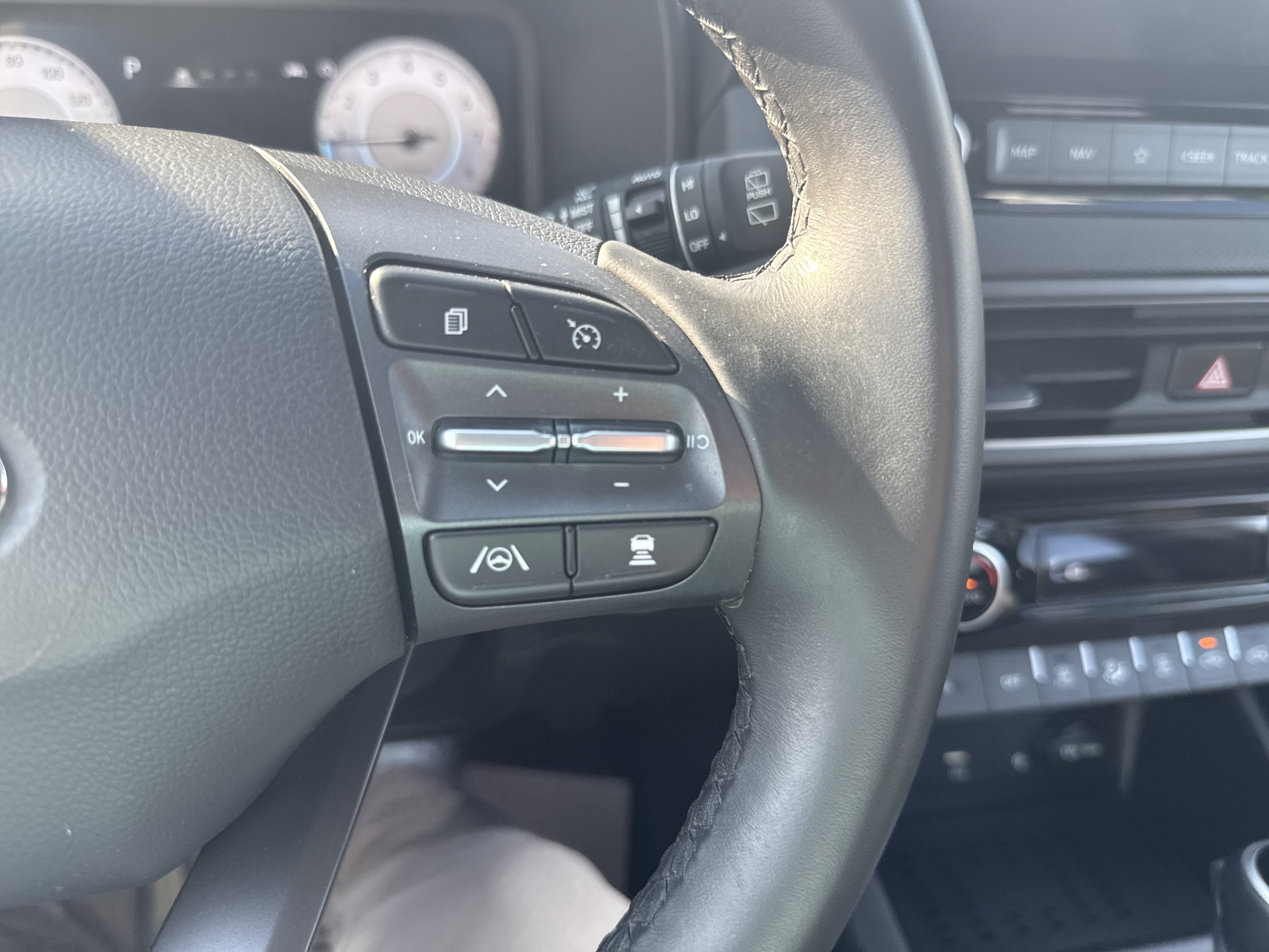 Used 2023 Hyundai Kona Limited w/ Cargo Package AWD/4WD image 20