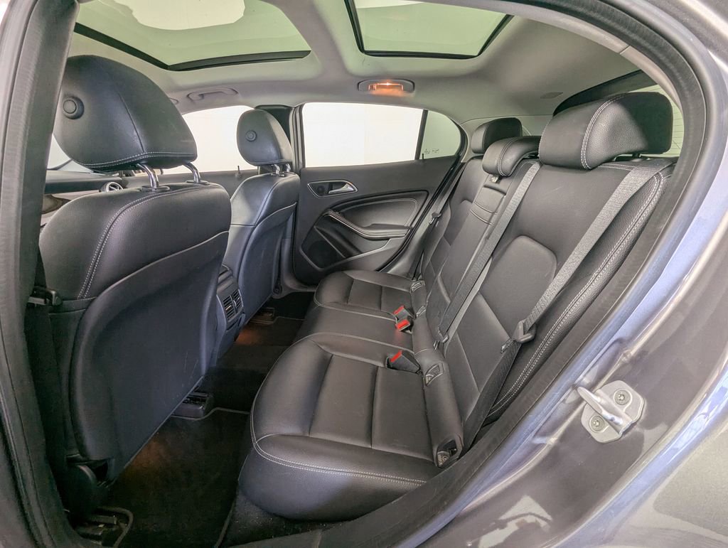 Used 2015 Mercedes-Benz GLA 250 4MATIC image 20