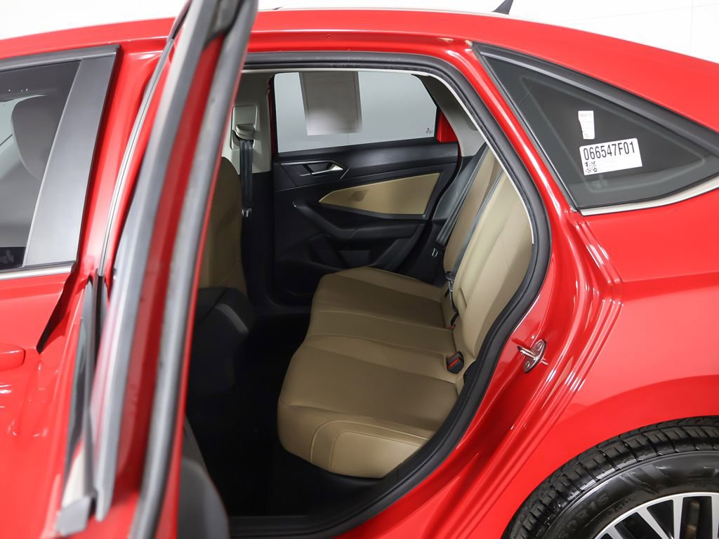 Used 2020 Volkswagen Jetta SE FWD image 30
