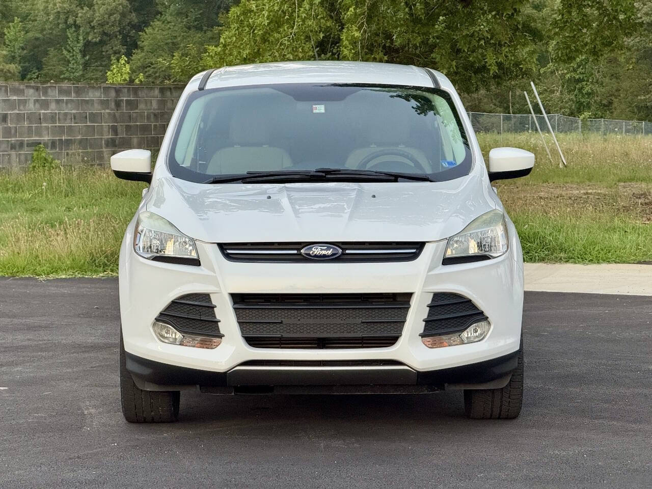 Used 2016 Ford Escape SE AWD/4WD image 3