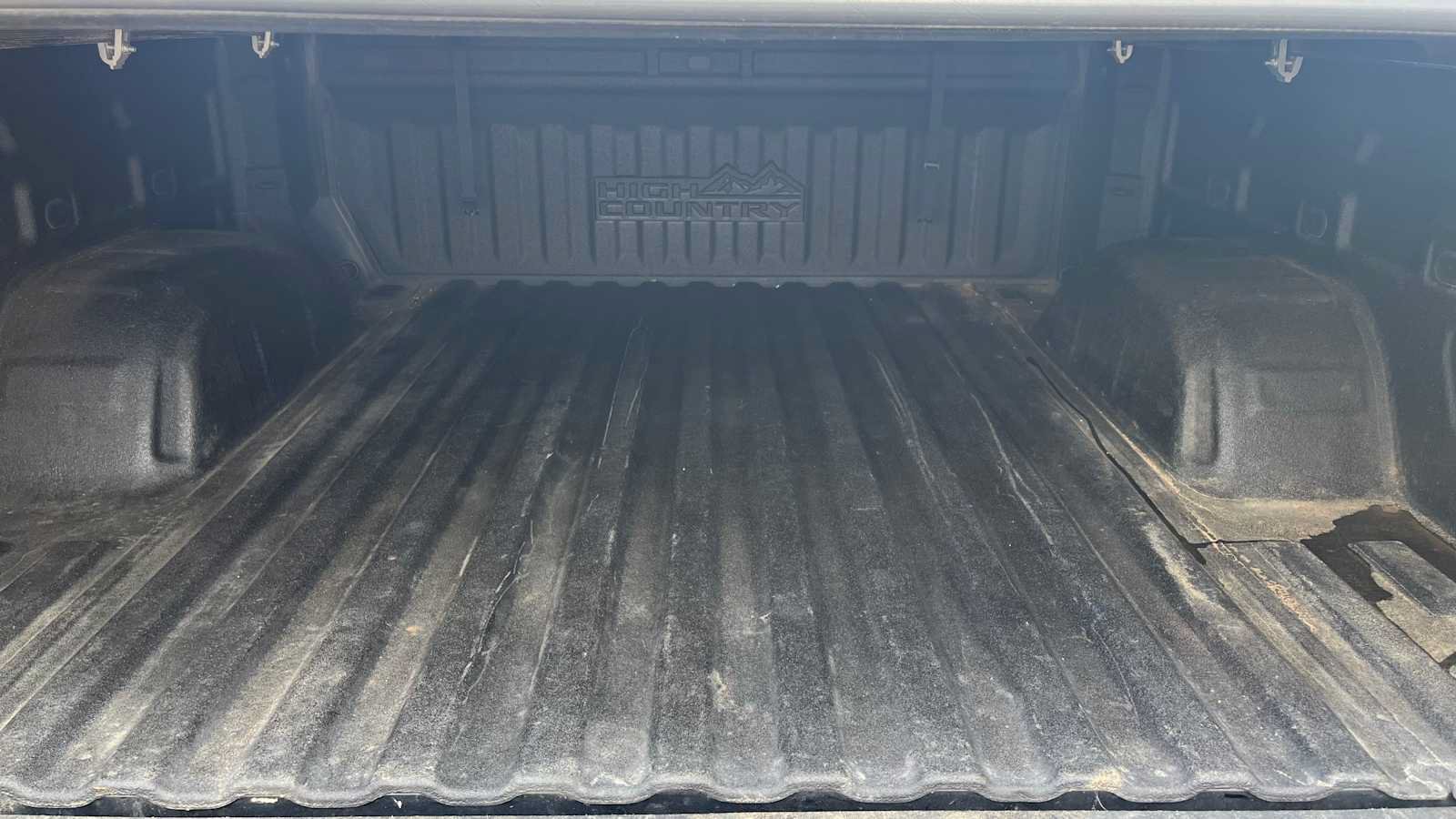 Used 2021 Chevrolet Silverado 1500 High Country AWD/4WD image 23