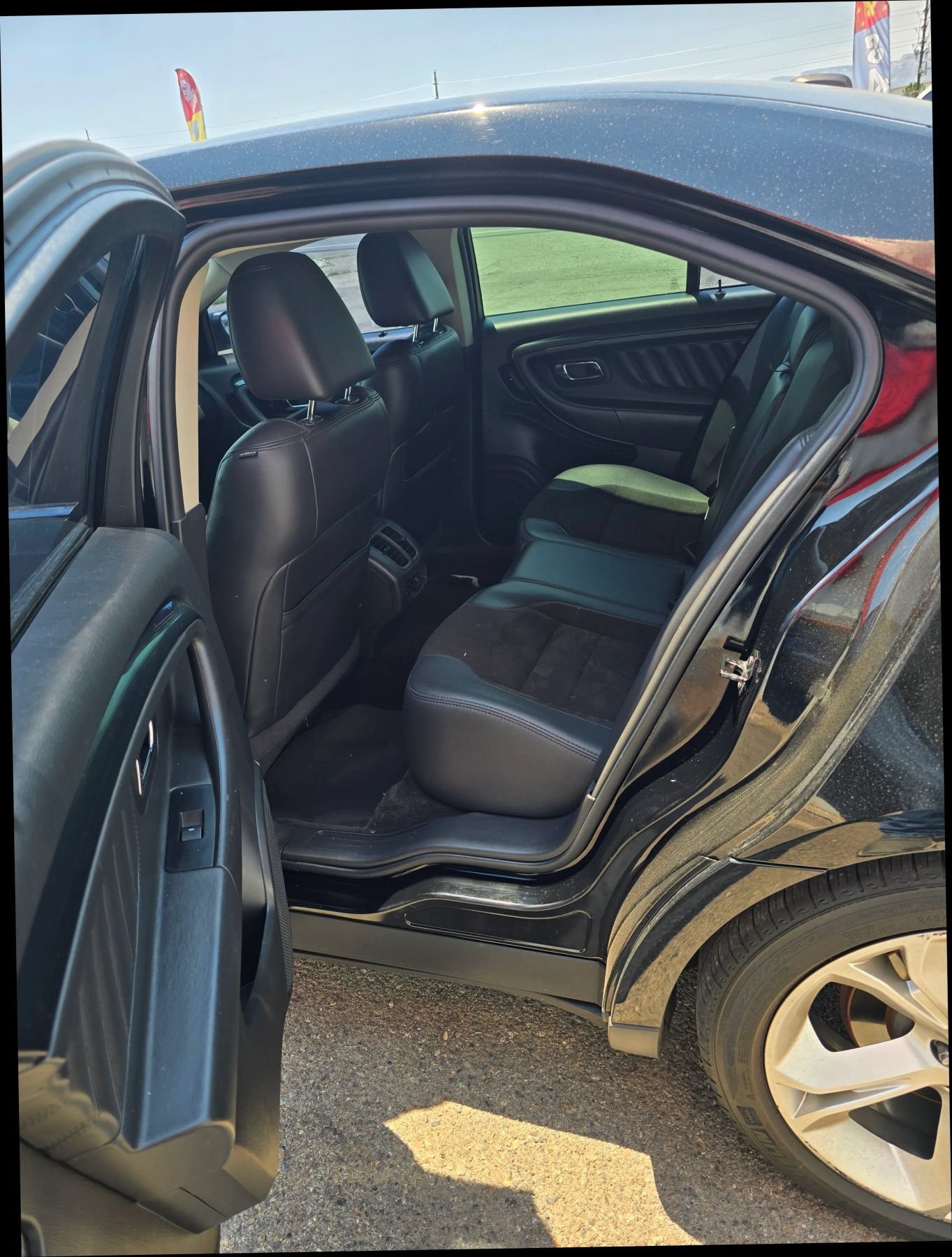 Used 2012 Ford Taurus SHO AWD/4WD image 10