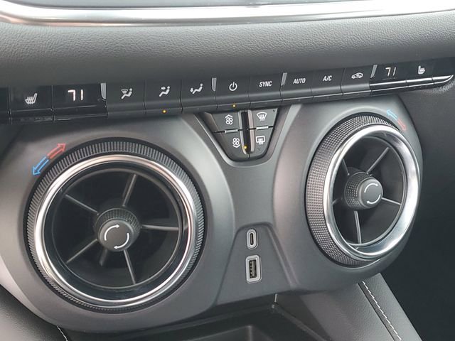 Certified 2024 Chevrolet Blazer LT w/ Convenience Package image 16