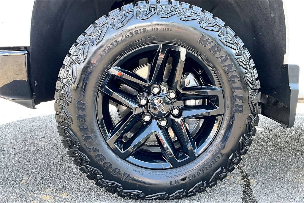 Used 2026 Chevrolet Silverado 1500 Custom Trail Boss w/ LPO, Dark Essentials Package AWD/4WD image 35