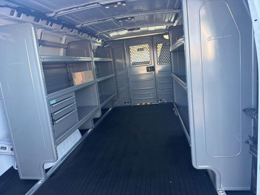 New 2025 Chevrolet Express 2500 Work Van w/ Driver Convenience Package image 29