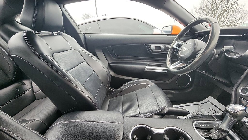 Used 2021 Ford Mustang GT Premium w/ Equipment Group 401A image 13