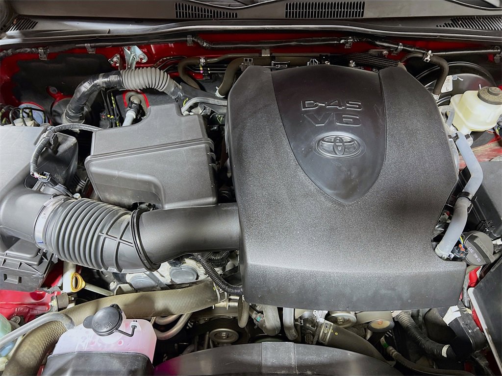Certified 2022 Toyota Tacoma SR image 27