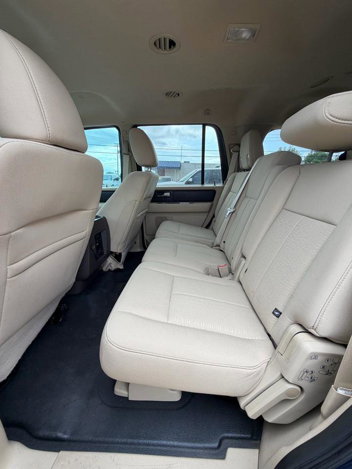 Used 2015 Ford Expedition XL AWD/4WD image 24
